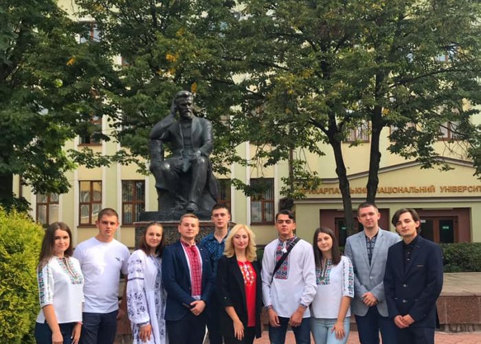 Вітання із професійним святом День політолога