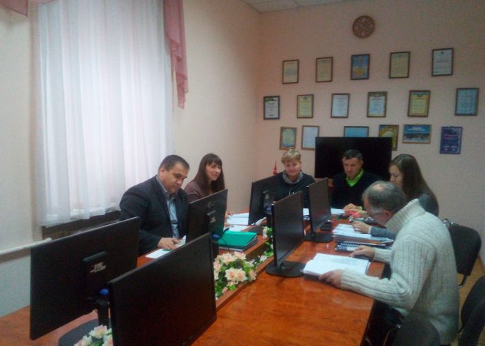 Перевірка учнівських історико-краєзнавчих робіт